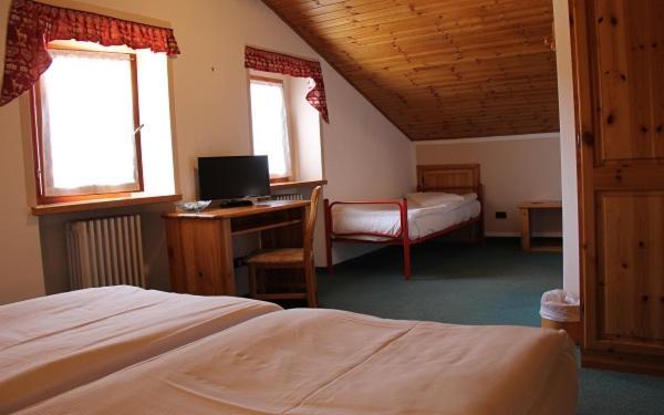 Hotel Mont Velan & Restaurant 2*