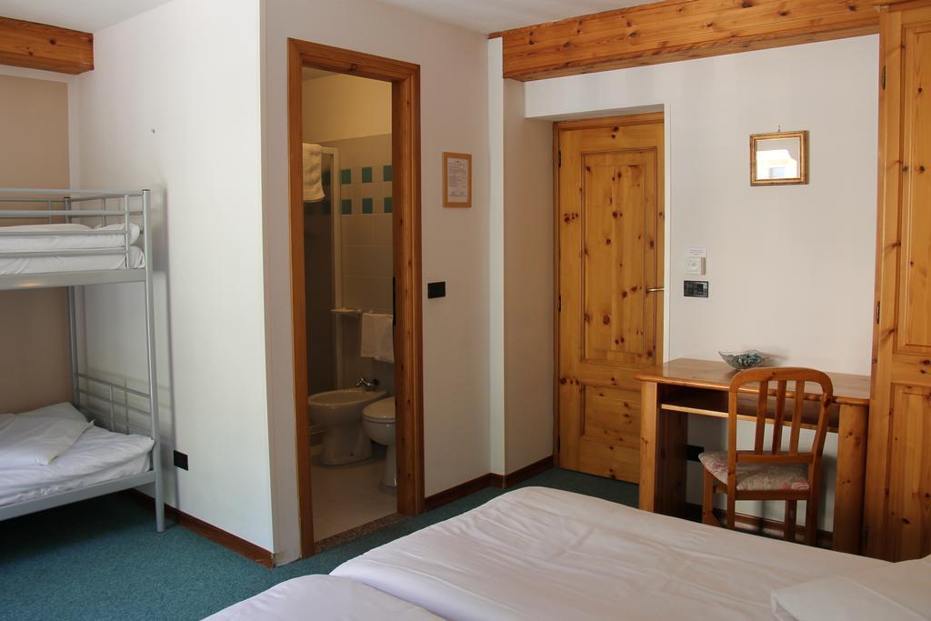 Hotel Mont Velan 2*