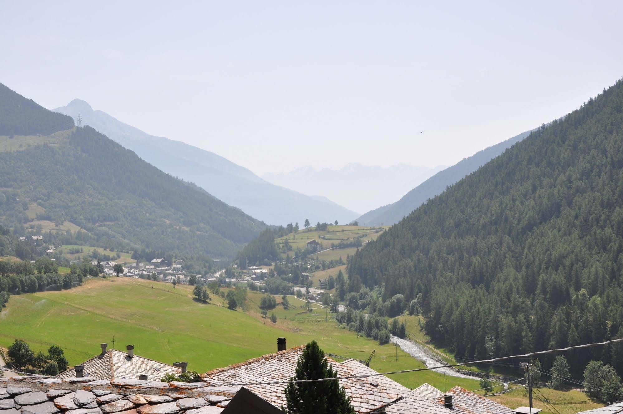 Mont Velan Hotel 2*