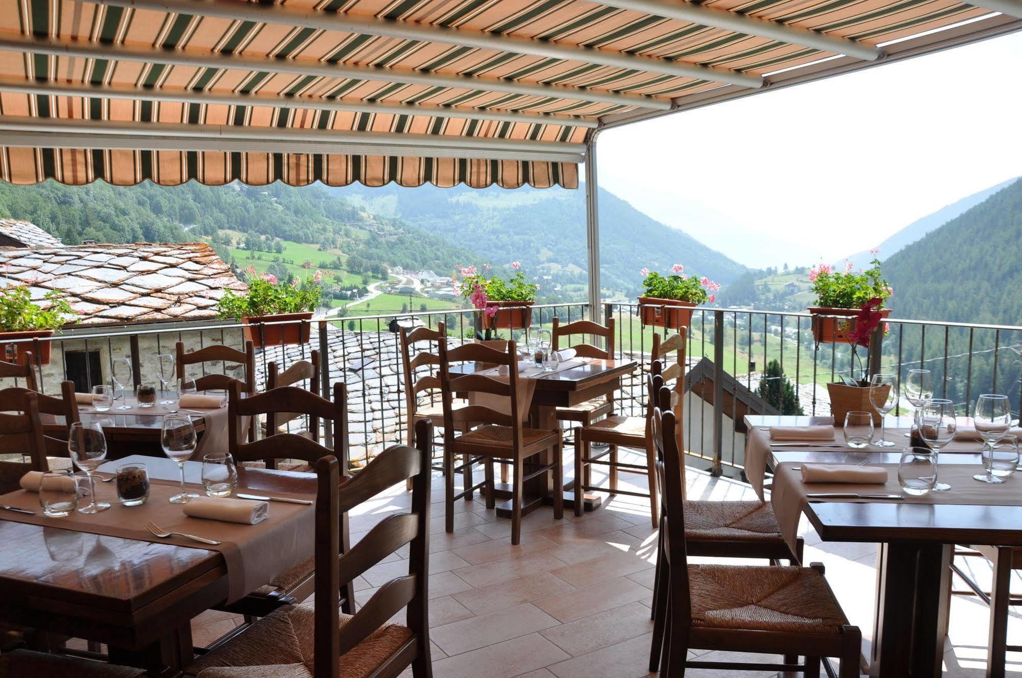 Mont Velan & Restaurant